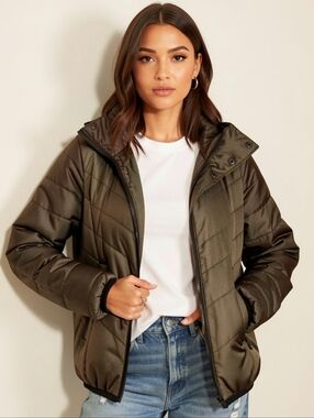 S🩶Giordano Women's Gray / Khaki Padded " Cropped" Bomber Jacket